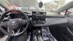 تۆیۆتا کۆرۆلا